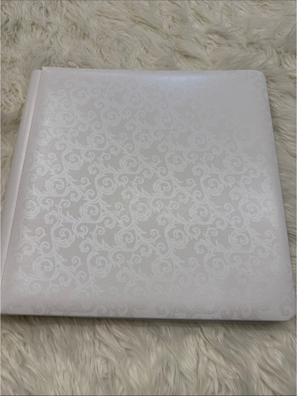 Creative Memories White Decorative Photo Album with Acid-Free Pages